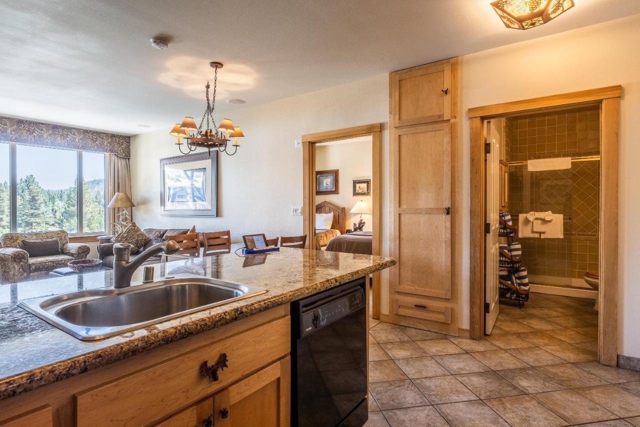 Juniper Springs Lodge #413 - Luxury Ski In Ski Out! 2 Bedroom 马姆莫斯湖 外观 照片
